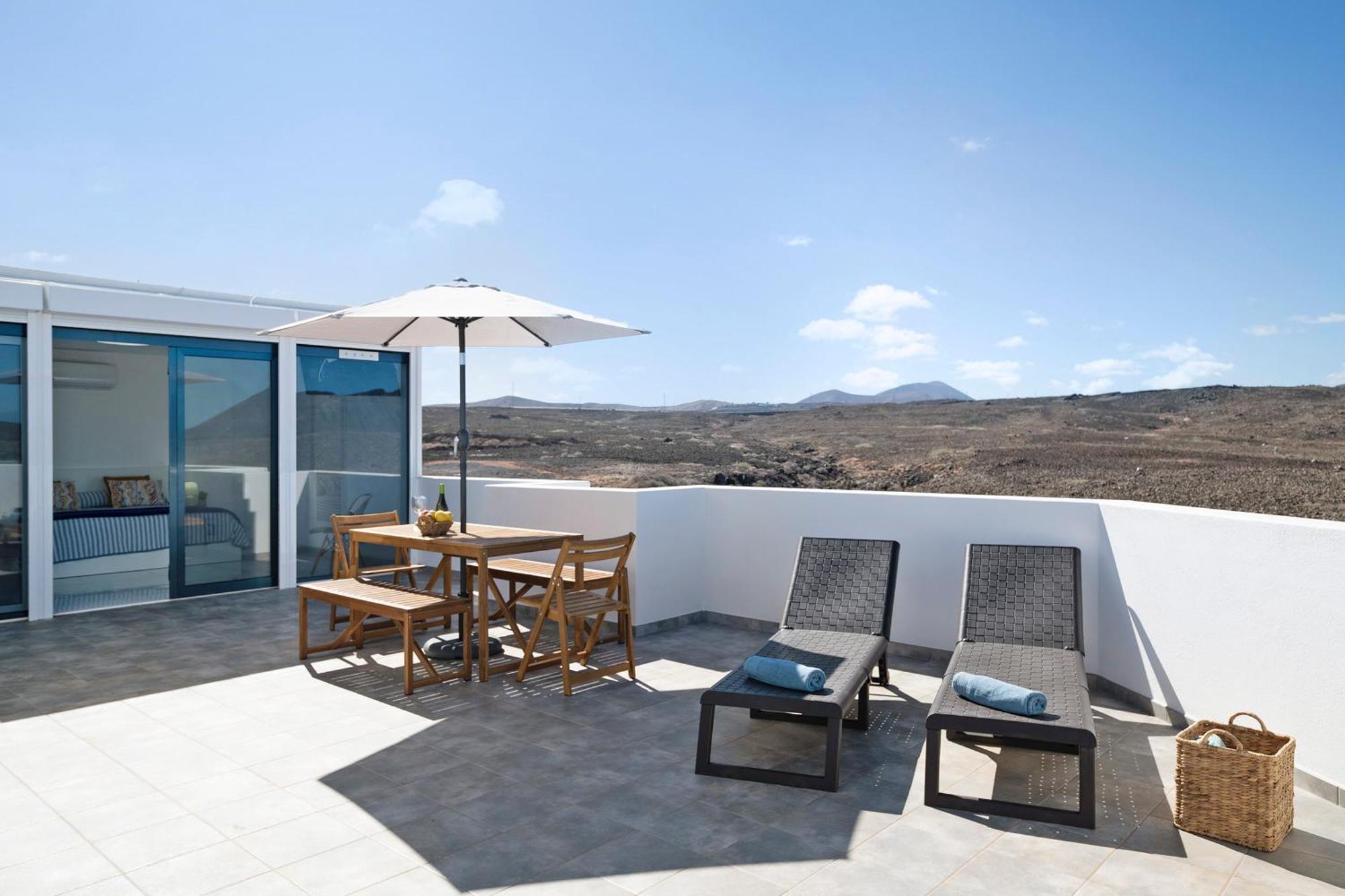 Triton 6 Villa La Santa Exterior photo